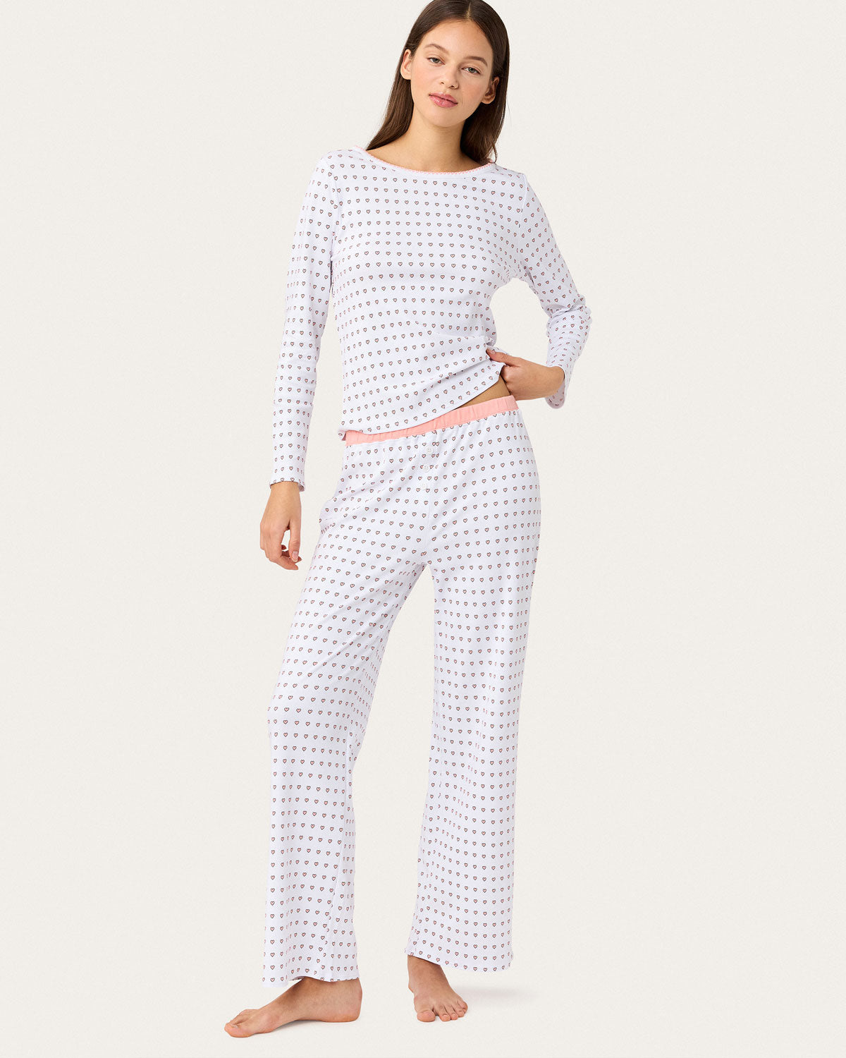 Ellie Pj Set in Floating Hearts Cake