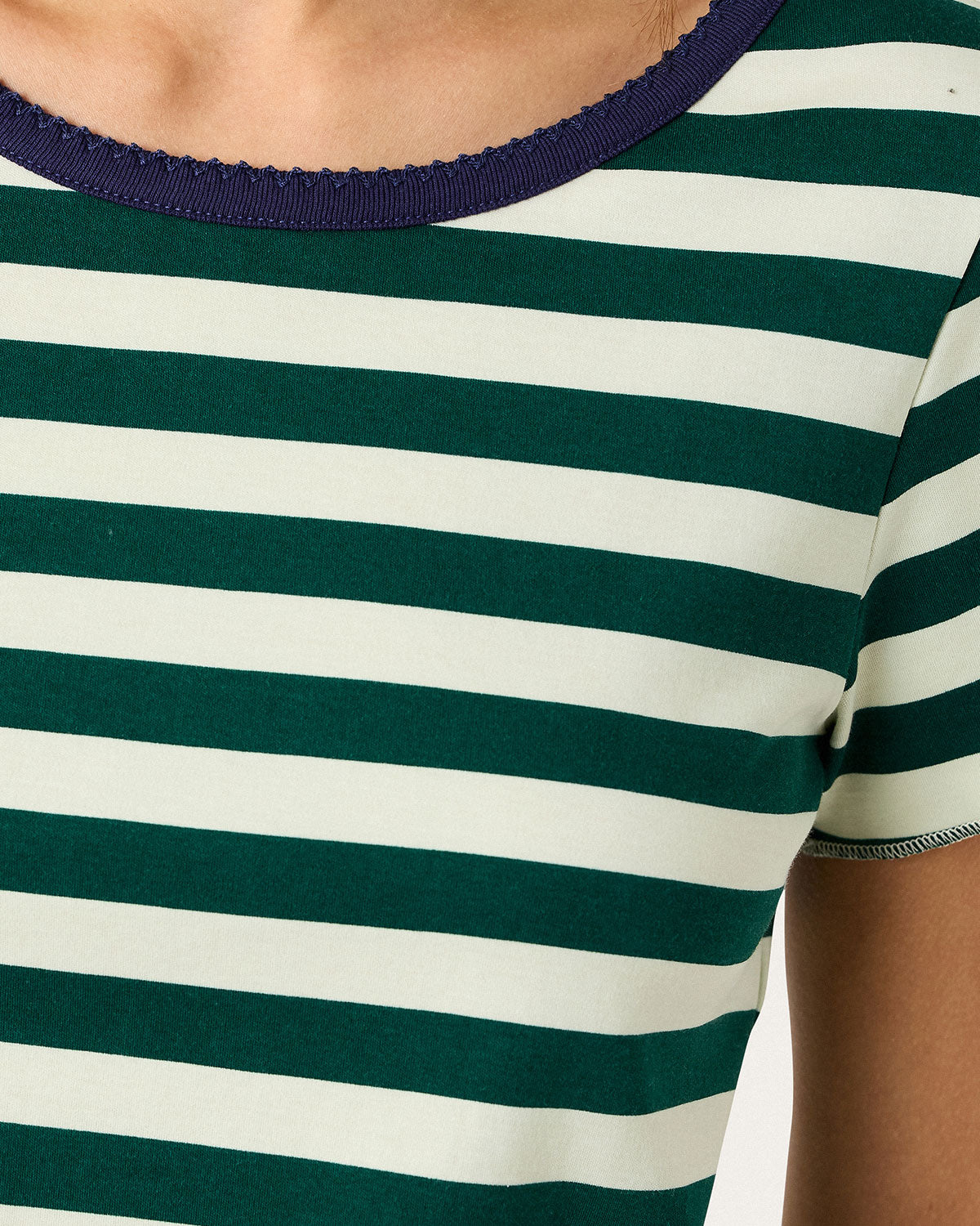 Chest | Embroidery