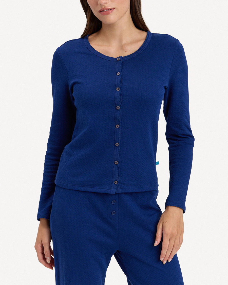 Emma Cardi in Sapphire