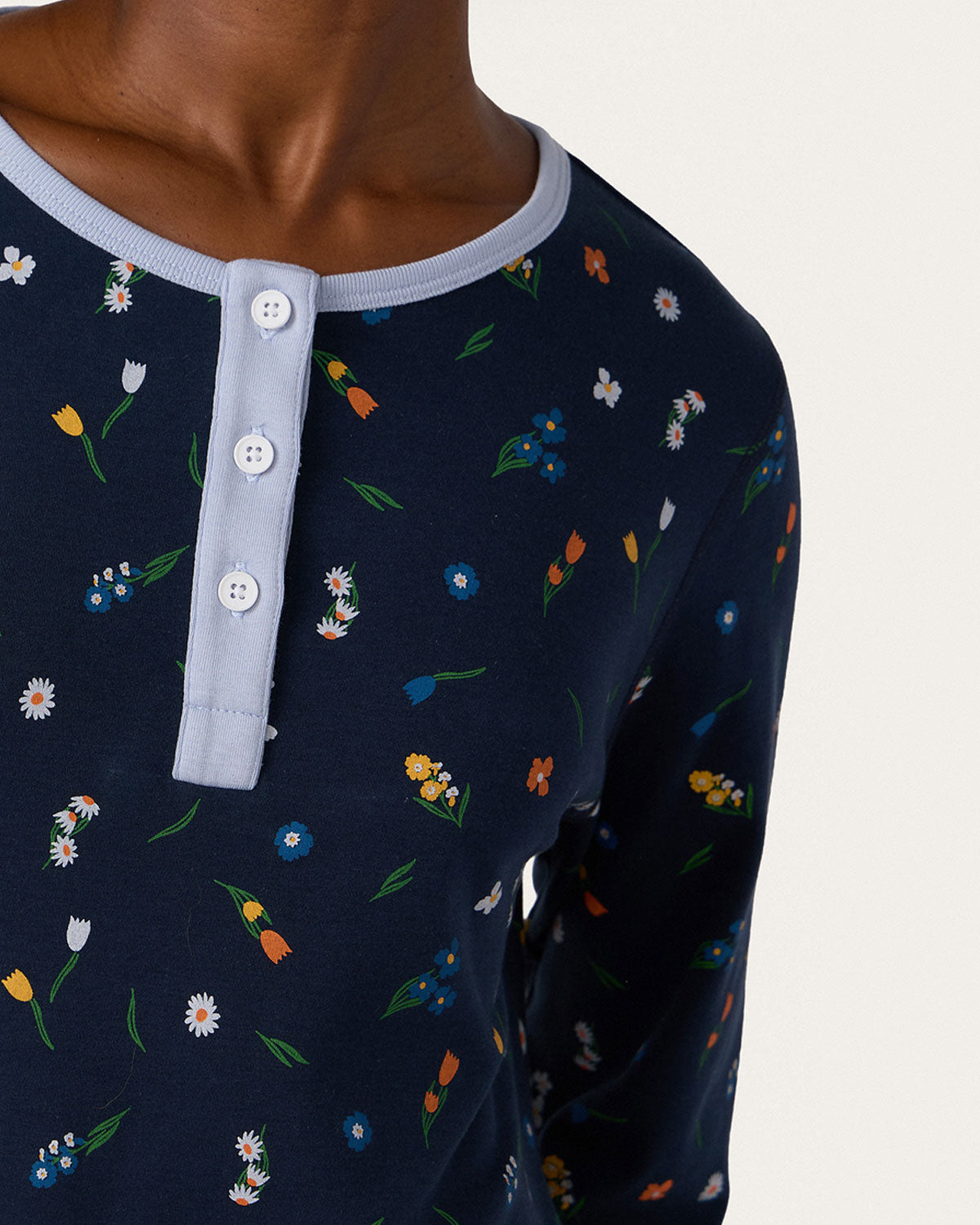 Chest | Embroidery