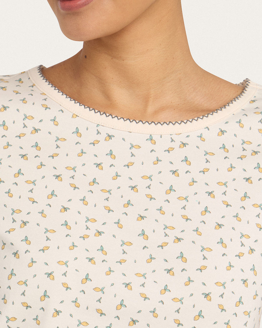 Neck embroidery placement preview