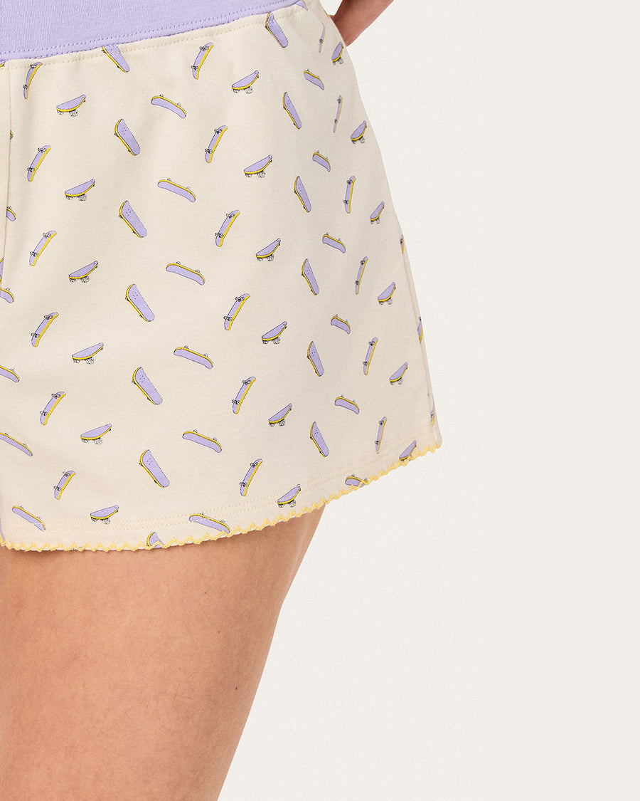 Shorts embroidery placement preview