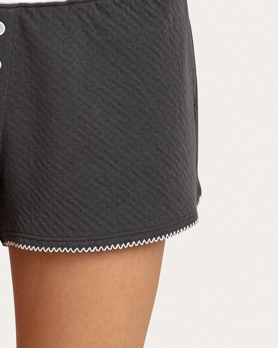 Hem embroidery placement preview