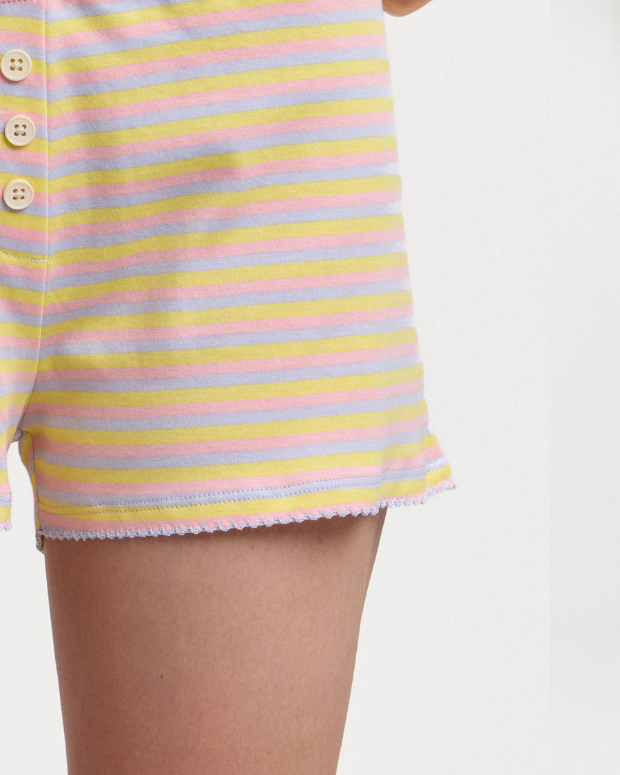 Shorts embroidery placement preview